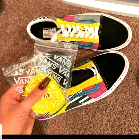 HOST PICK NWT Vans Old Skool Juxtapoze (Off The Wall Disarray) Black/Multi - 10 - Picture 5 of 5